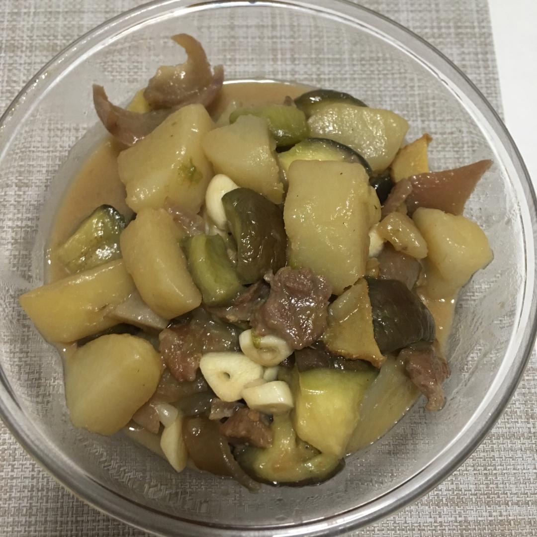 土豆炖茄子(东北菜)