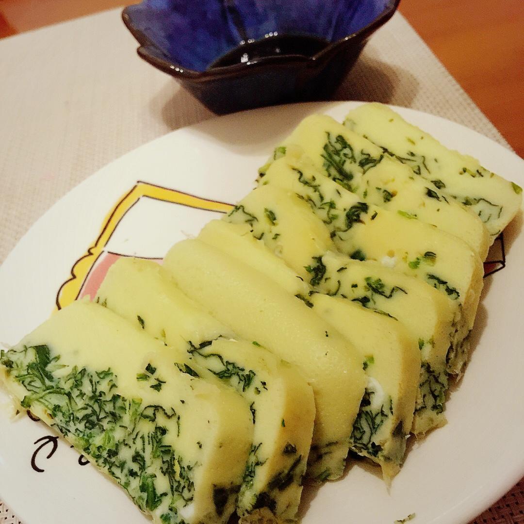 蘸汁菠菜鸡蛋糕——春季养生多吃菠菜