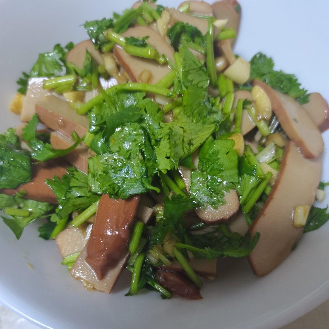 一分钟快手凉拌鸡蛋干