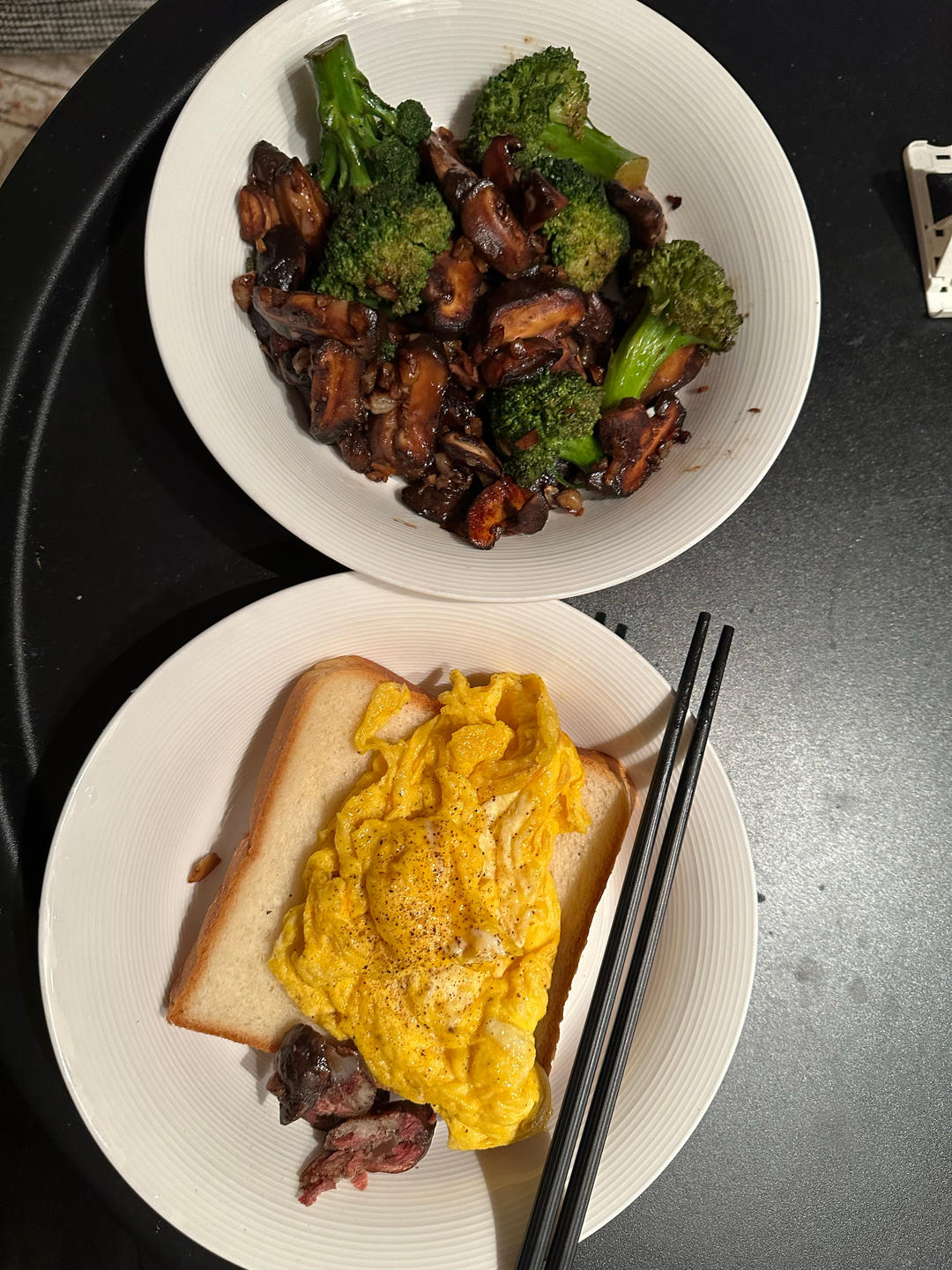 低脂好吃的西兰花炒香菇