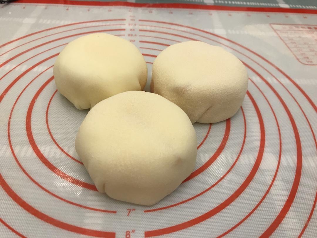 雪媚娘（微波雪媚娘皮，超便捷又不失好吃）