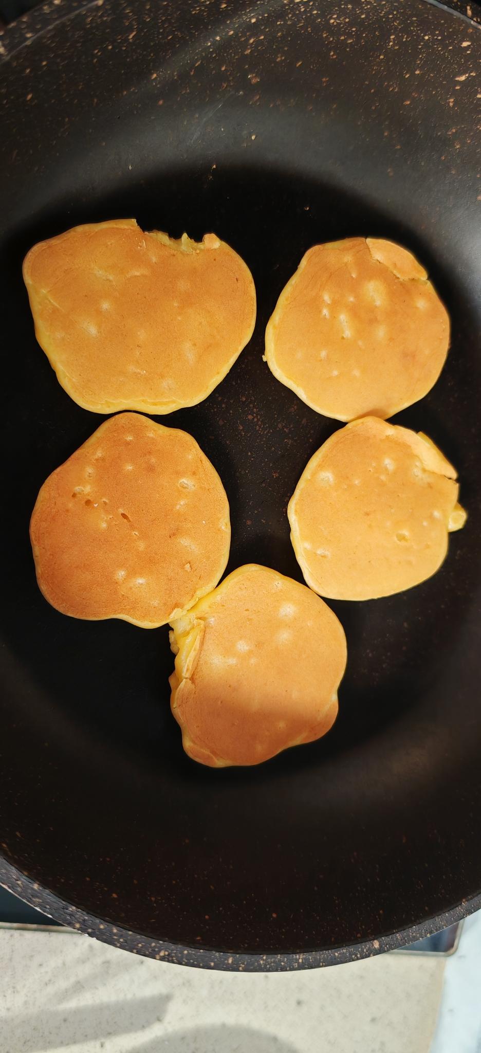 苹果松饼（一岁以上宝宝食用）