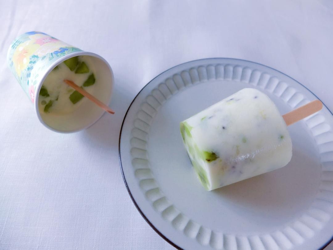 Anna's 猕猴桃ice杯