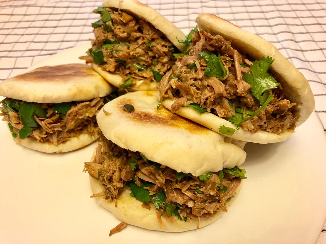 肉夹馍(白吉馍的制作)