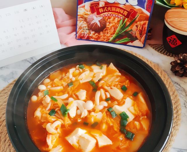 韩式泡菜菌菇丸子豆腐汤的做法