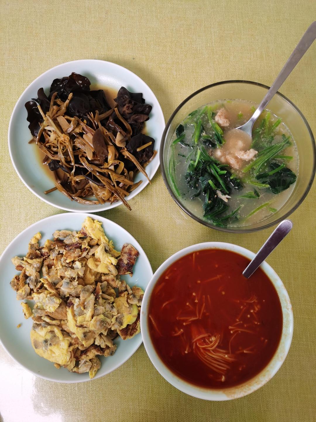 低脂低卡～营养又下饭的番茄金针菇