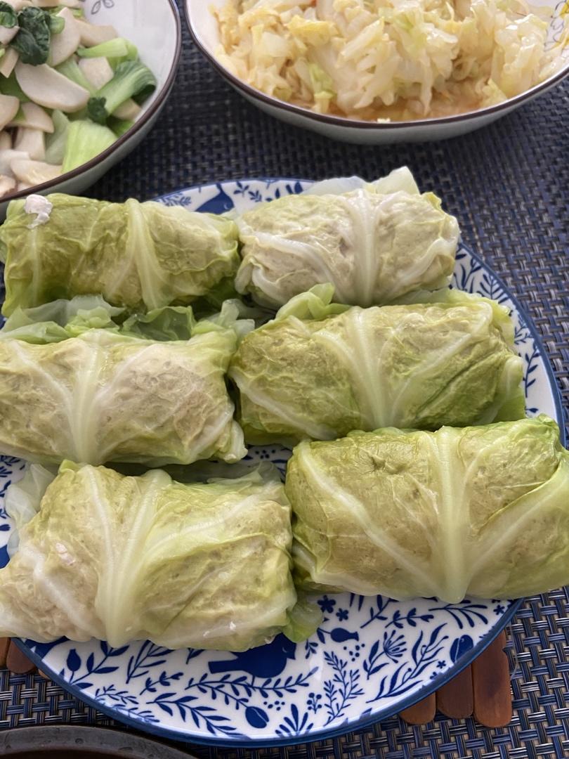 北鼎铸铁锅食谱｜包菜猪肉卷，荤素搭配，鲜美多汁