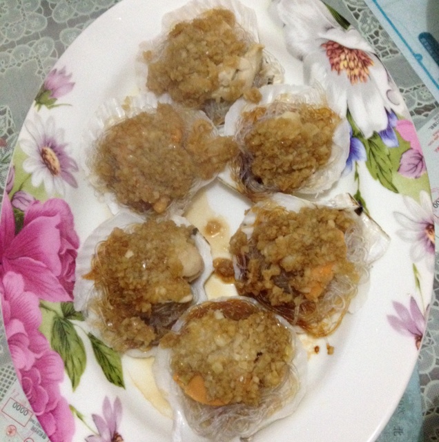 蒜蓉粉丝蒸扇贝
