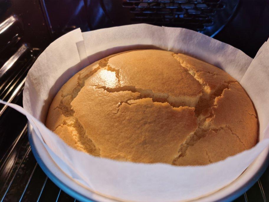 6寸，8寸，10寸戚风蛋糕配方（已更新）