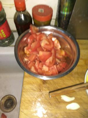 西红柿鸡蛋炒白菜（娃娃菜）的做法 步骤2