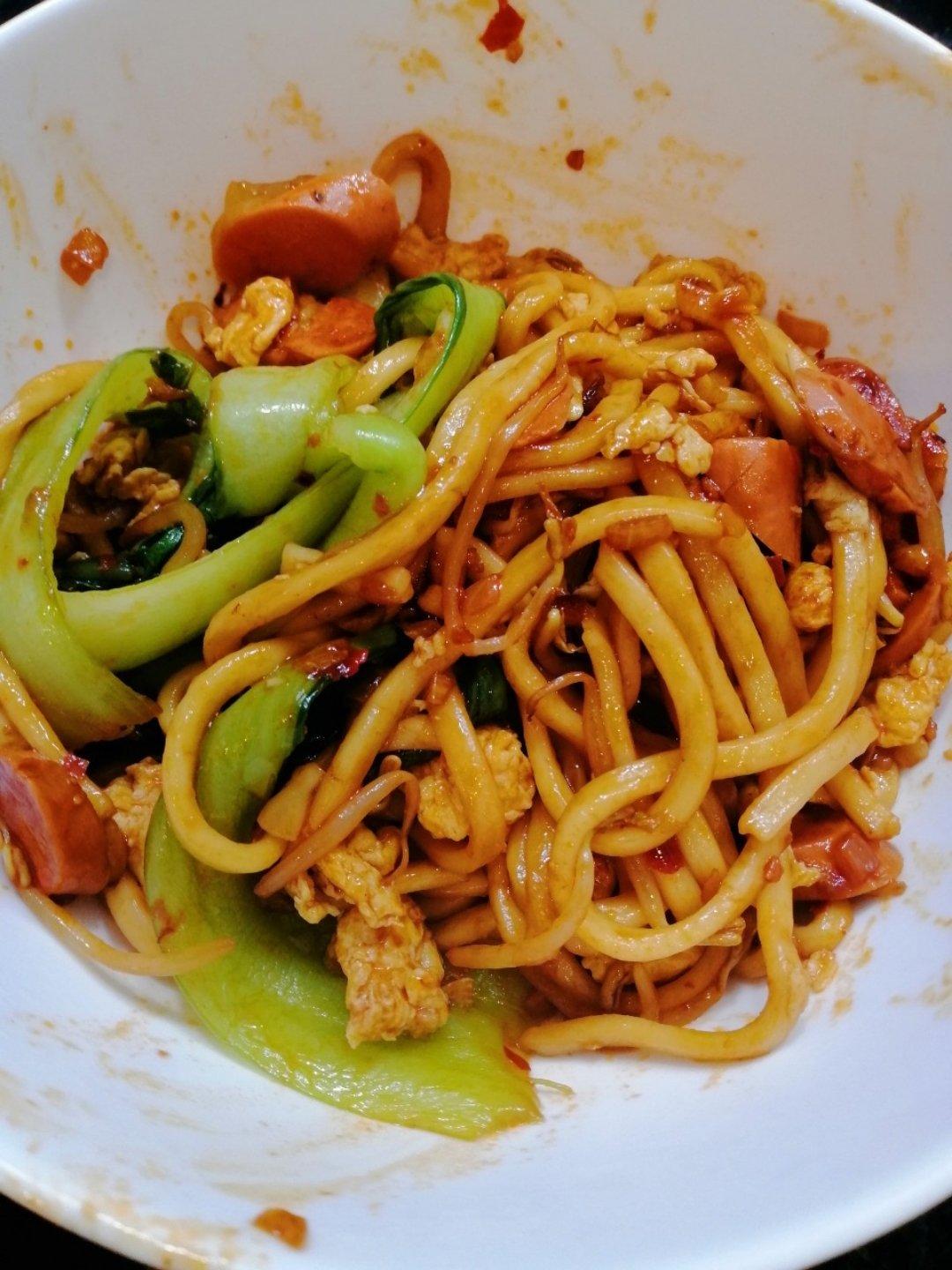 🍜最简单最好吃的家常炒面