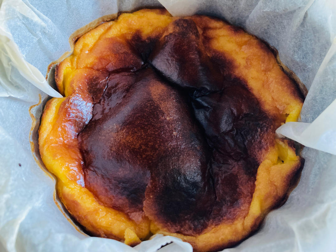 马斯卡彭版巴斯克蛋糕