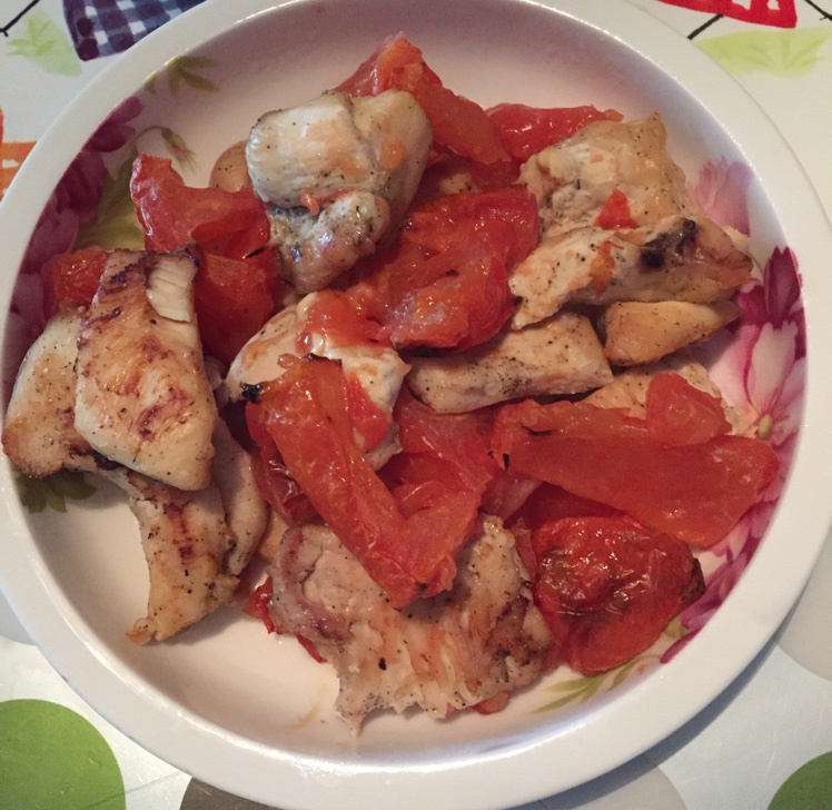 好吃的减肥餐之一（鸡胸脯烤番茄）