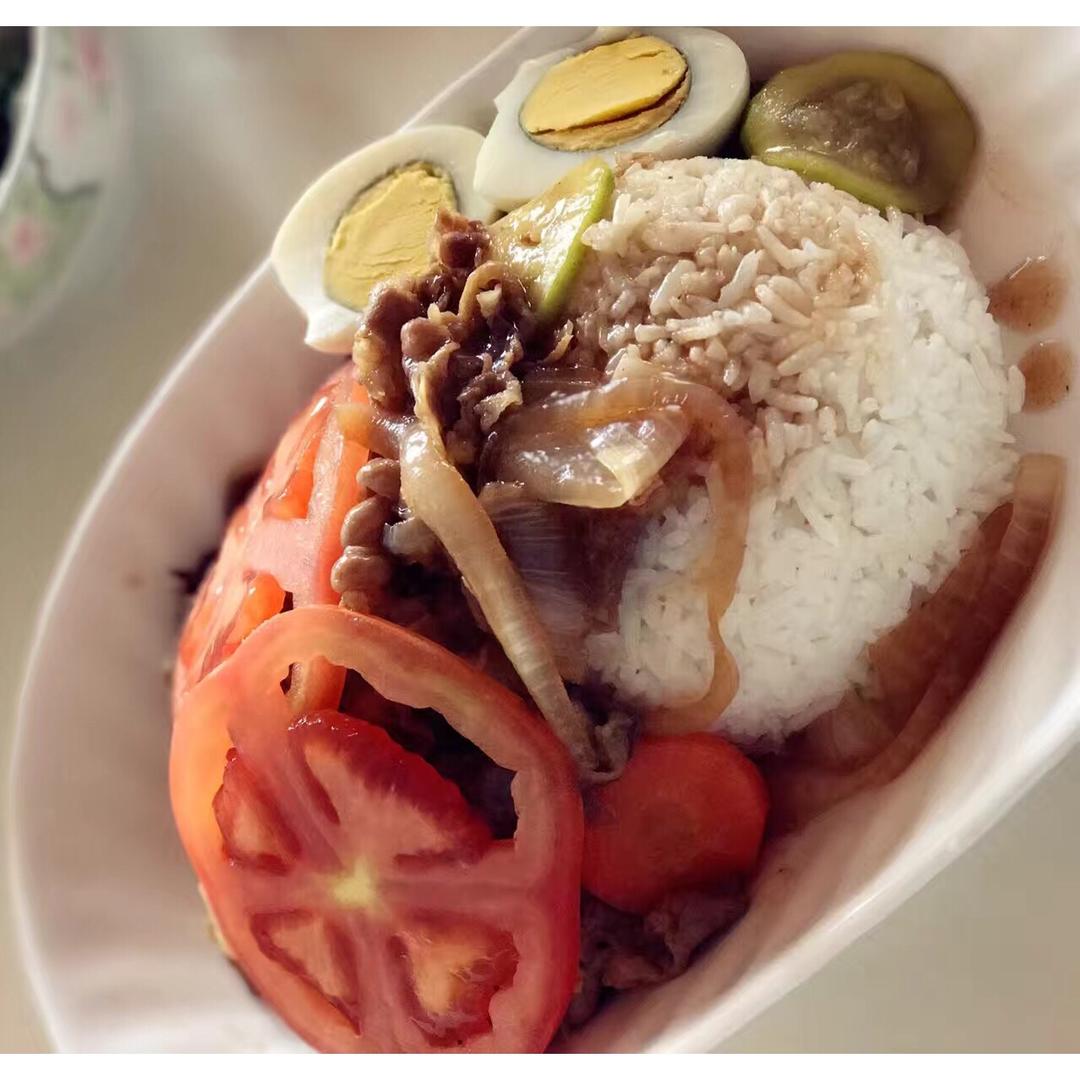 肥牛饭