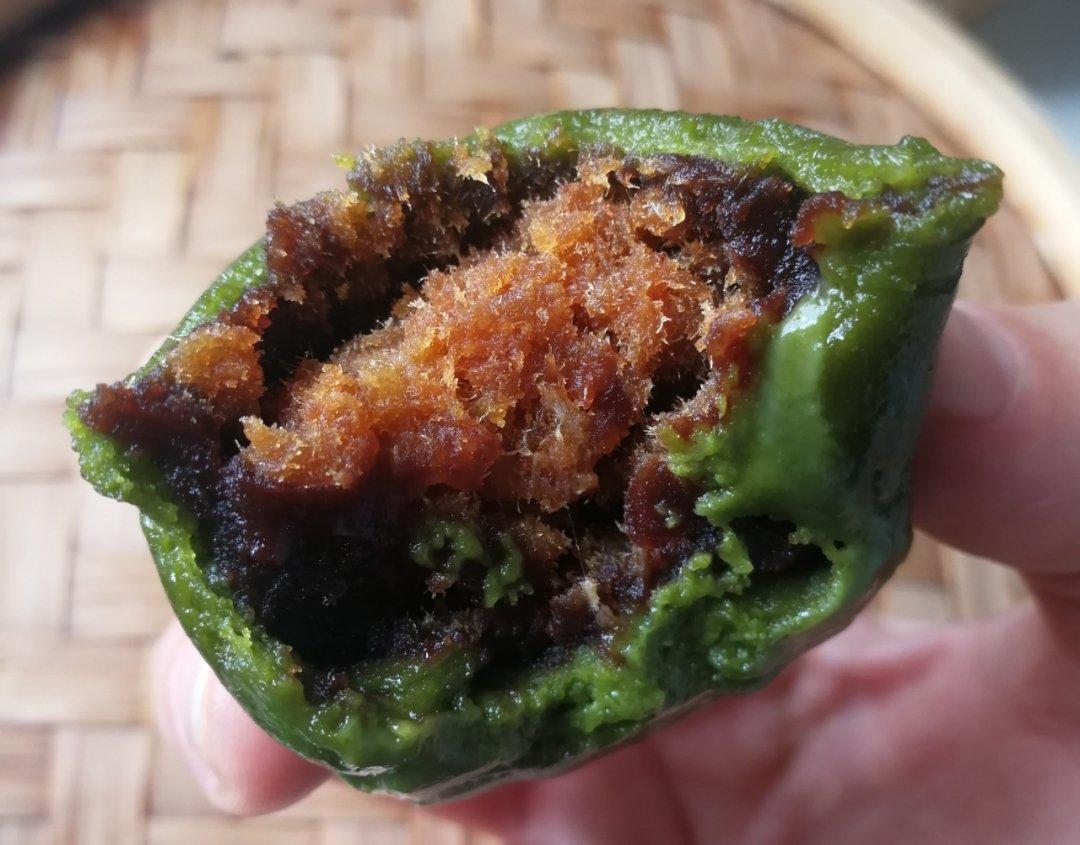 网红青团→红豆沙咸蛋黄肉松青团(抹茶版本)