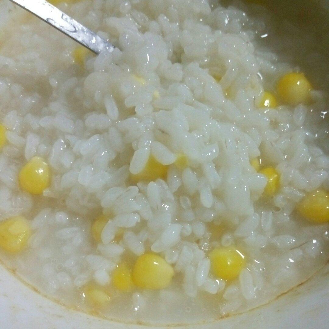 窗花iiix漂亮做的清甜玉米粥