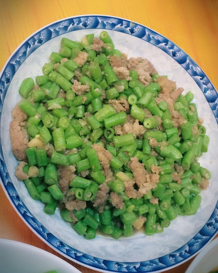 肉沫豆角下饭菜