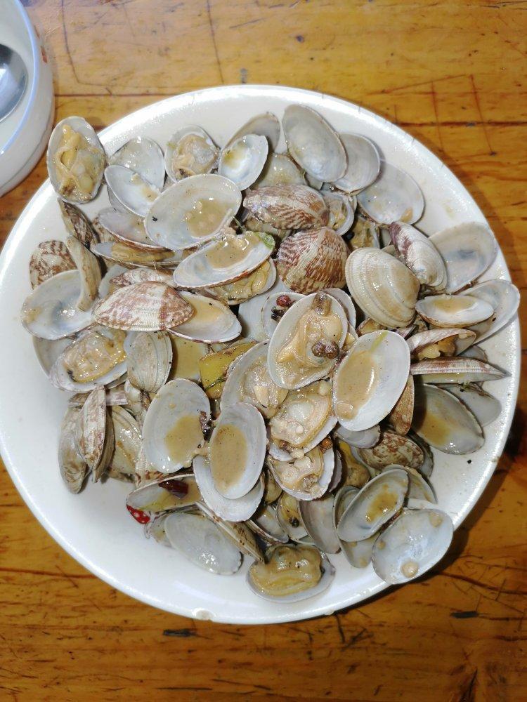 厨师长教你：“香辣花甲”的家常做法，好吃的停不下来