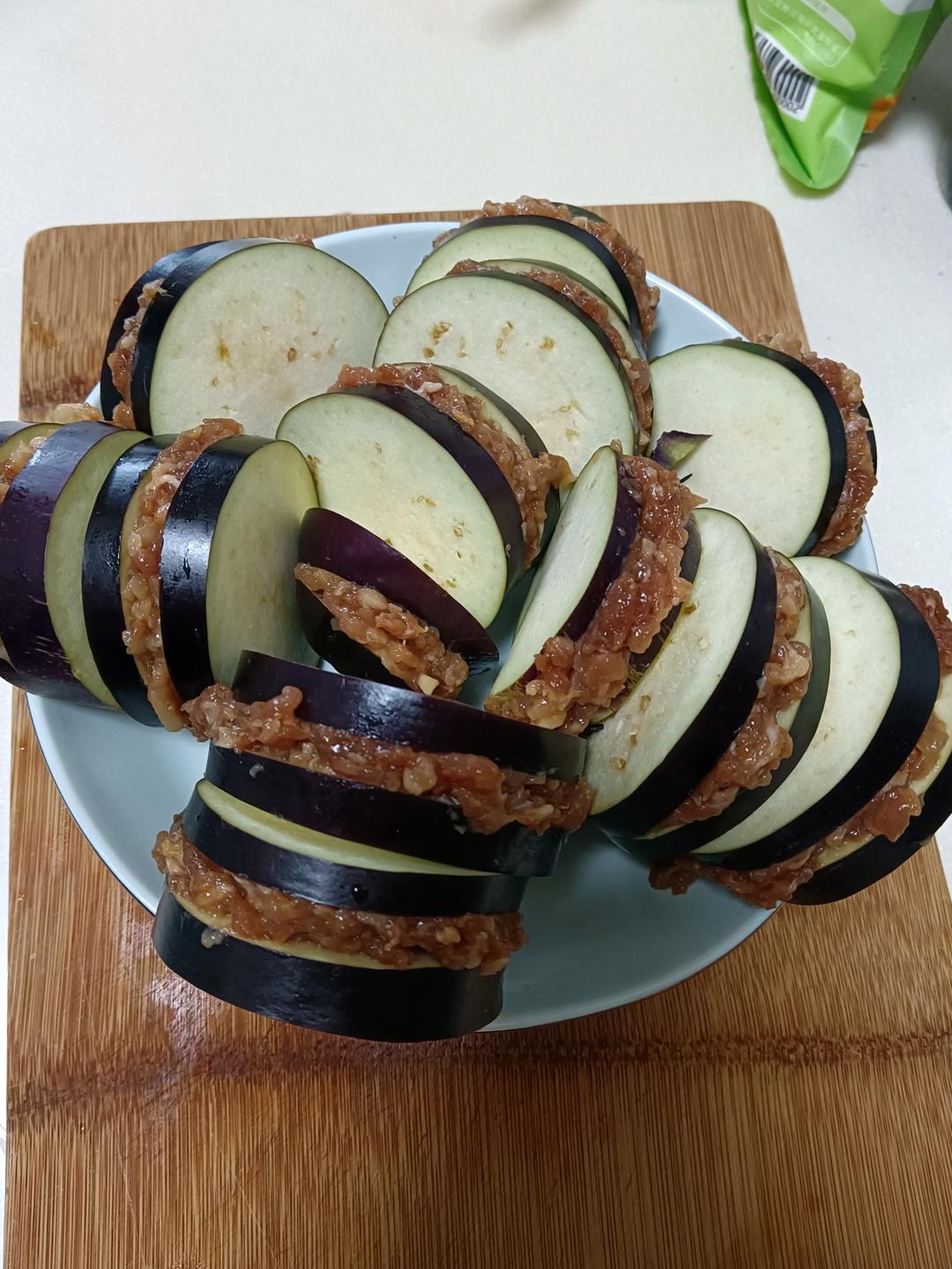 蒸茄盒（茄子酿肉）