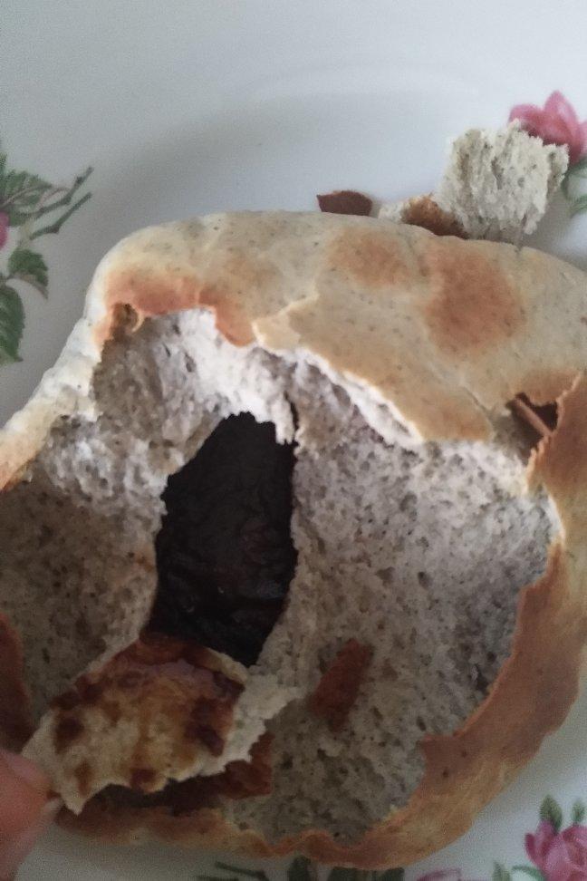 手机用xia做的红糖空心面包