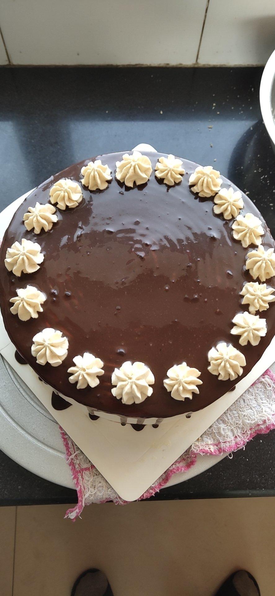 让人回味的焦糖海盐蛋糕