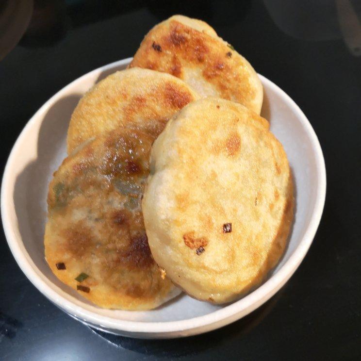 堂妈小厨——韭菜馅饼