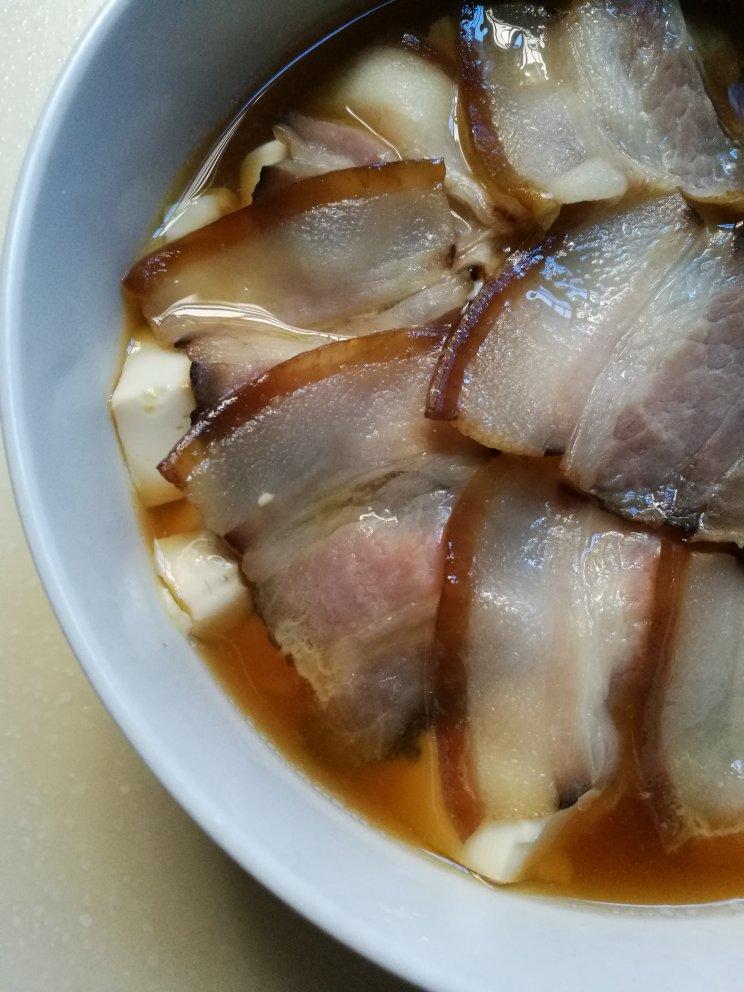 腊肉蒸豆腐