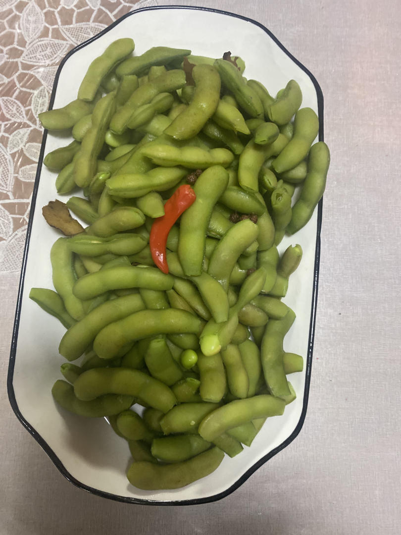 厨师长教你一道小吃：“盐水毛豆”的家常做法，好吃的停不下来