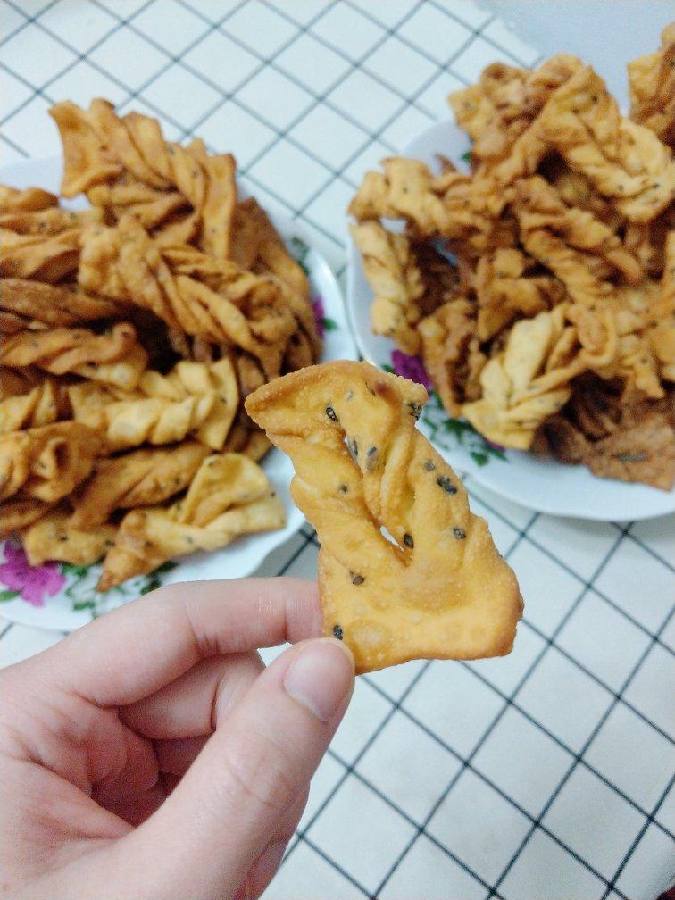 酥脆排叉（老家叫炸馓子，附详细教程）