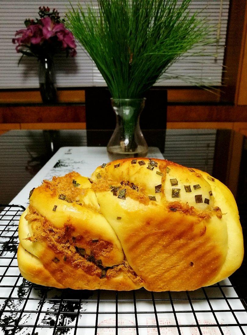 香葱肉松手撕吐司