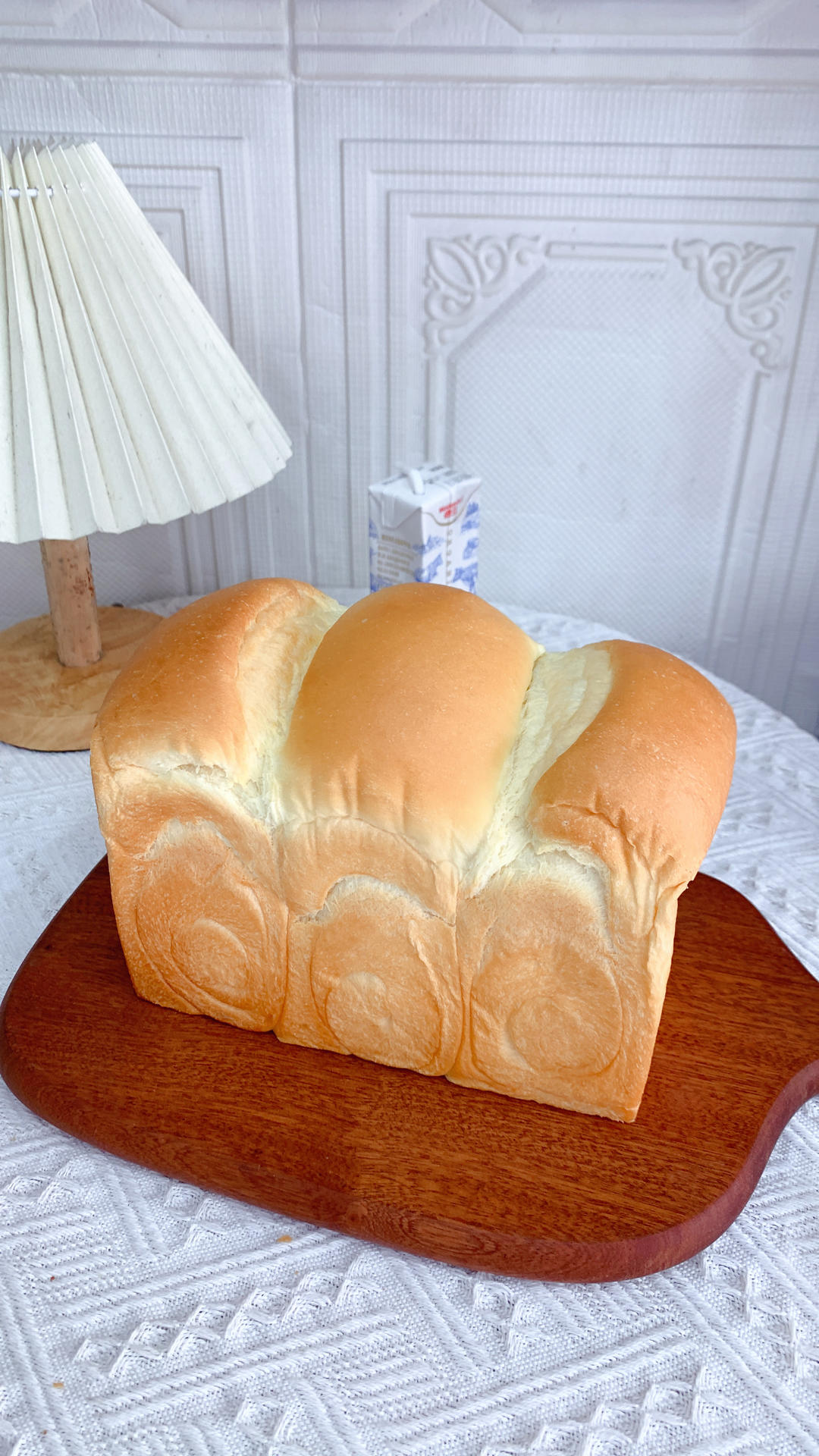 奶香纯粹的重料淡奶油吐司