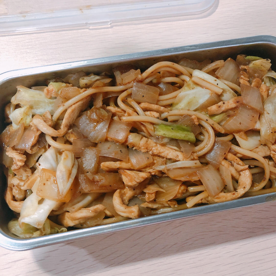 黑胡椒洋葱鸡肉意面