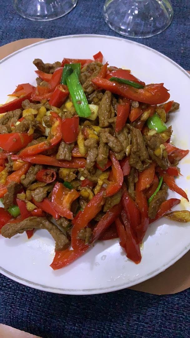 小炒黄牛肉（湘菜）