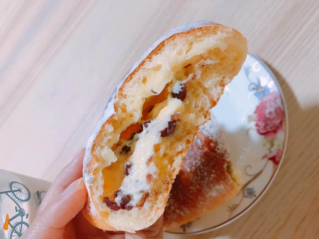 五星推荐蔓越莓乳酪软欧包