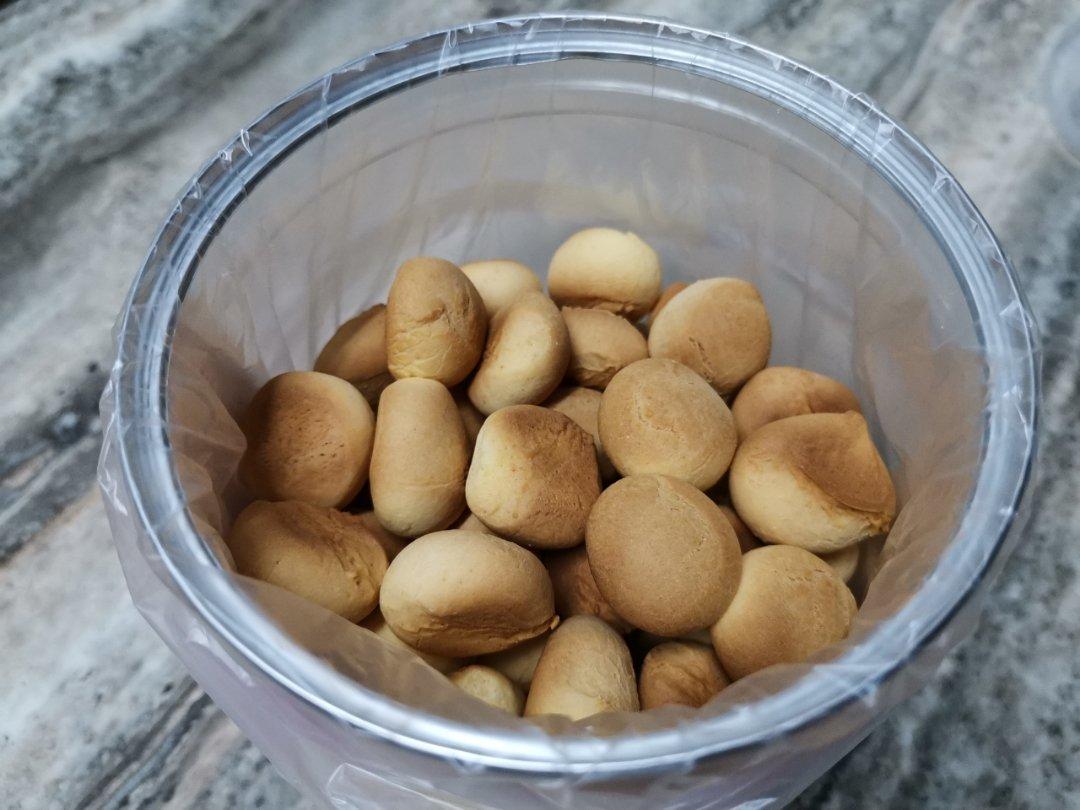 宝宝零食—酥香小馒头