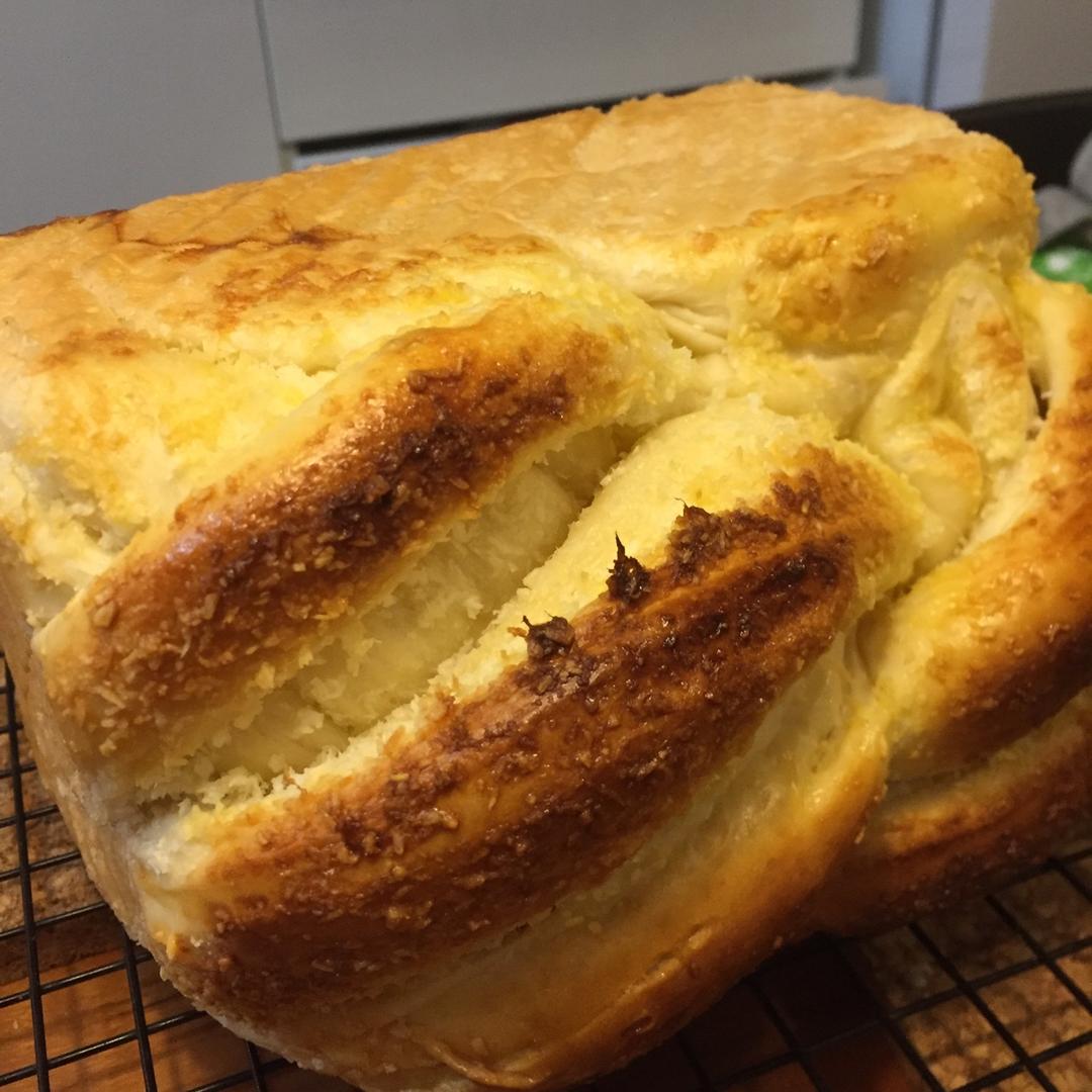 椰蓉吐司面包 Coconut Loaf