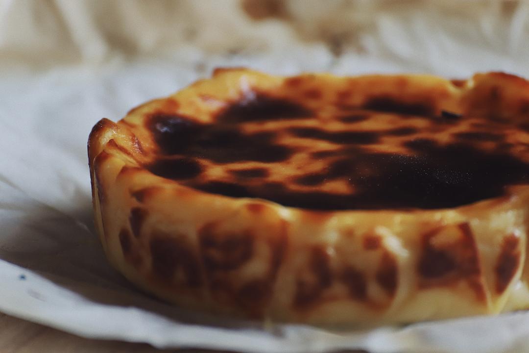 巴斯克式烤乳酪 原味和抹茶