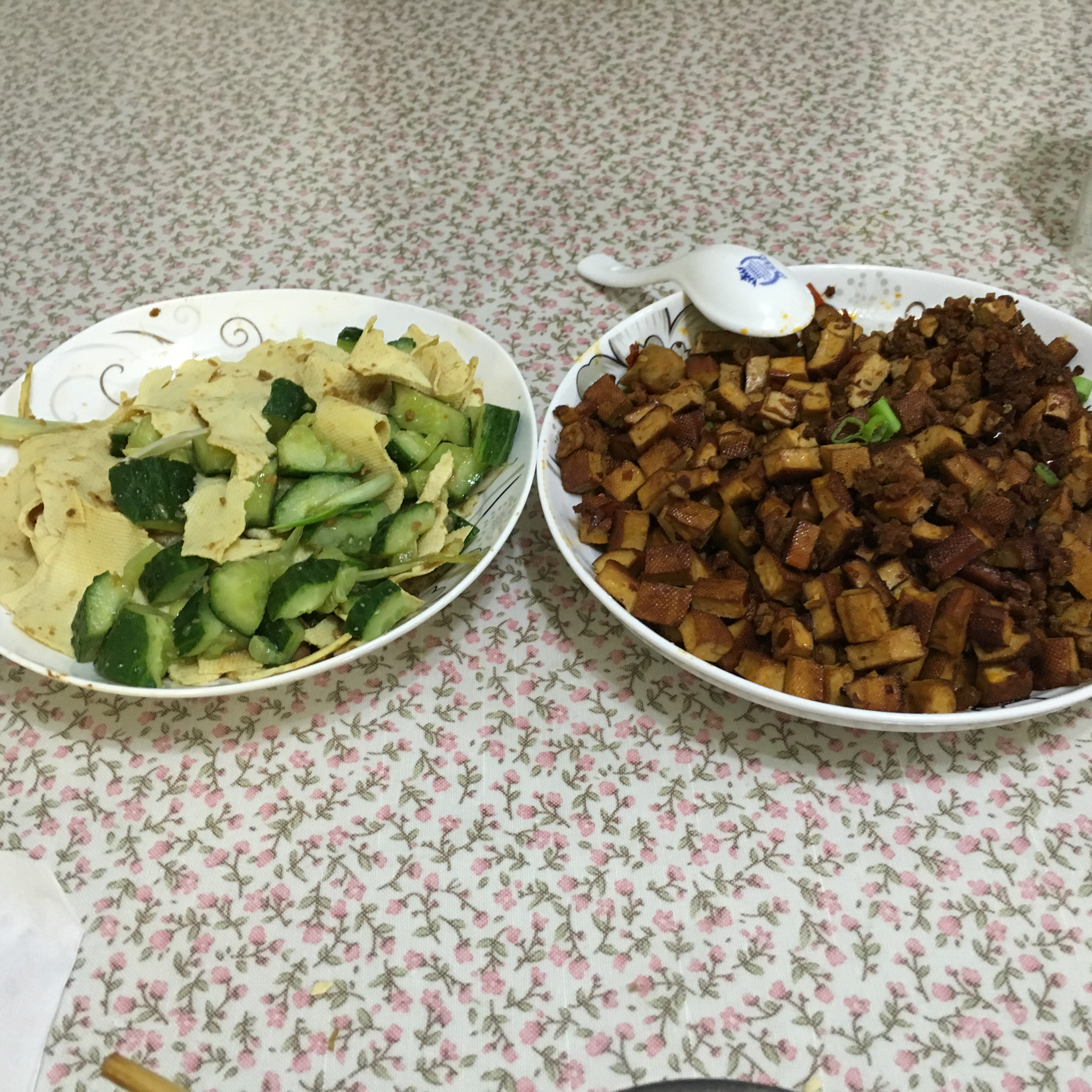 下饭神器---老干妈炒香干