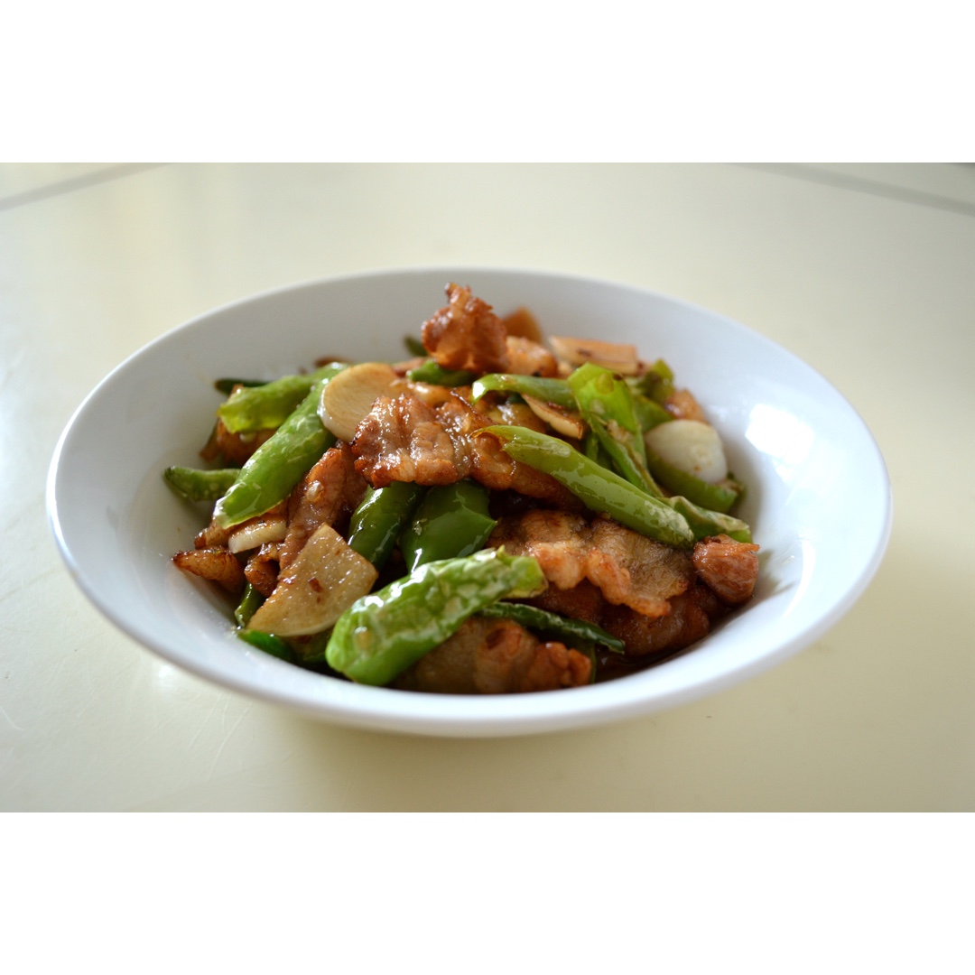 农家小炒肉【记忆中勾魂的油汤】