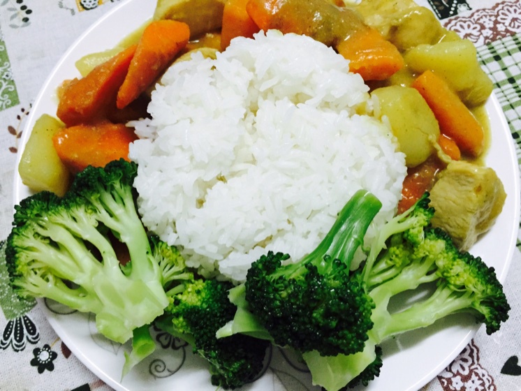 咖喱鸡肉饭