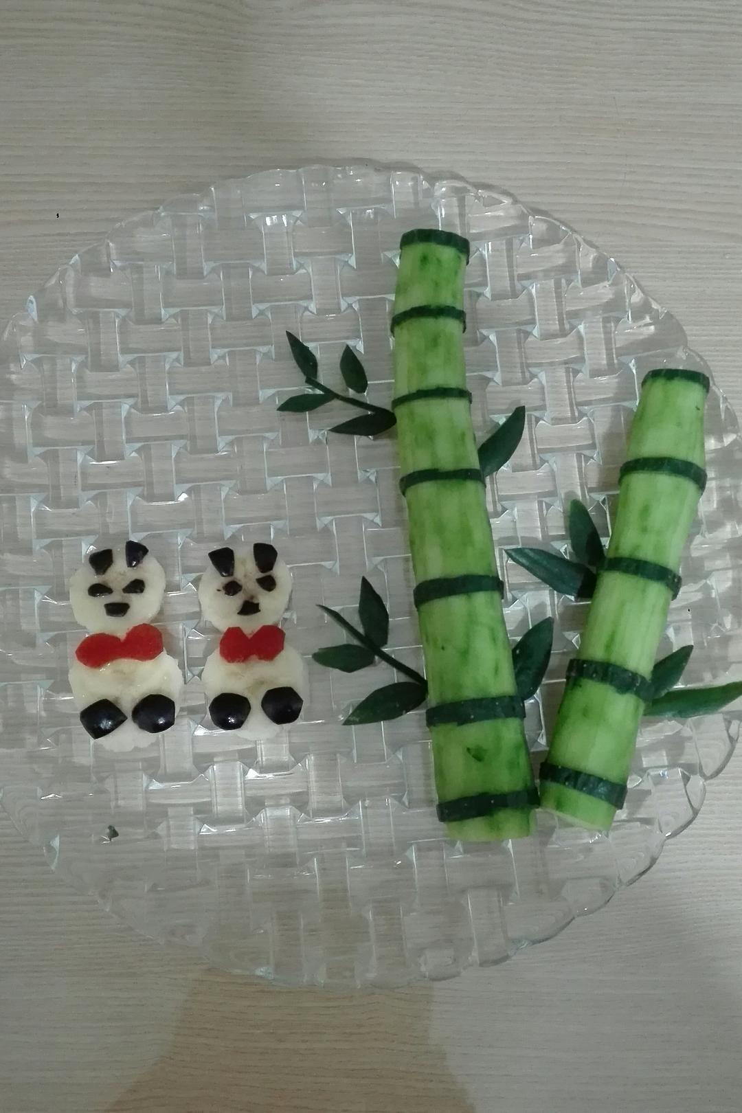 餐桌上的创意盘饰
