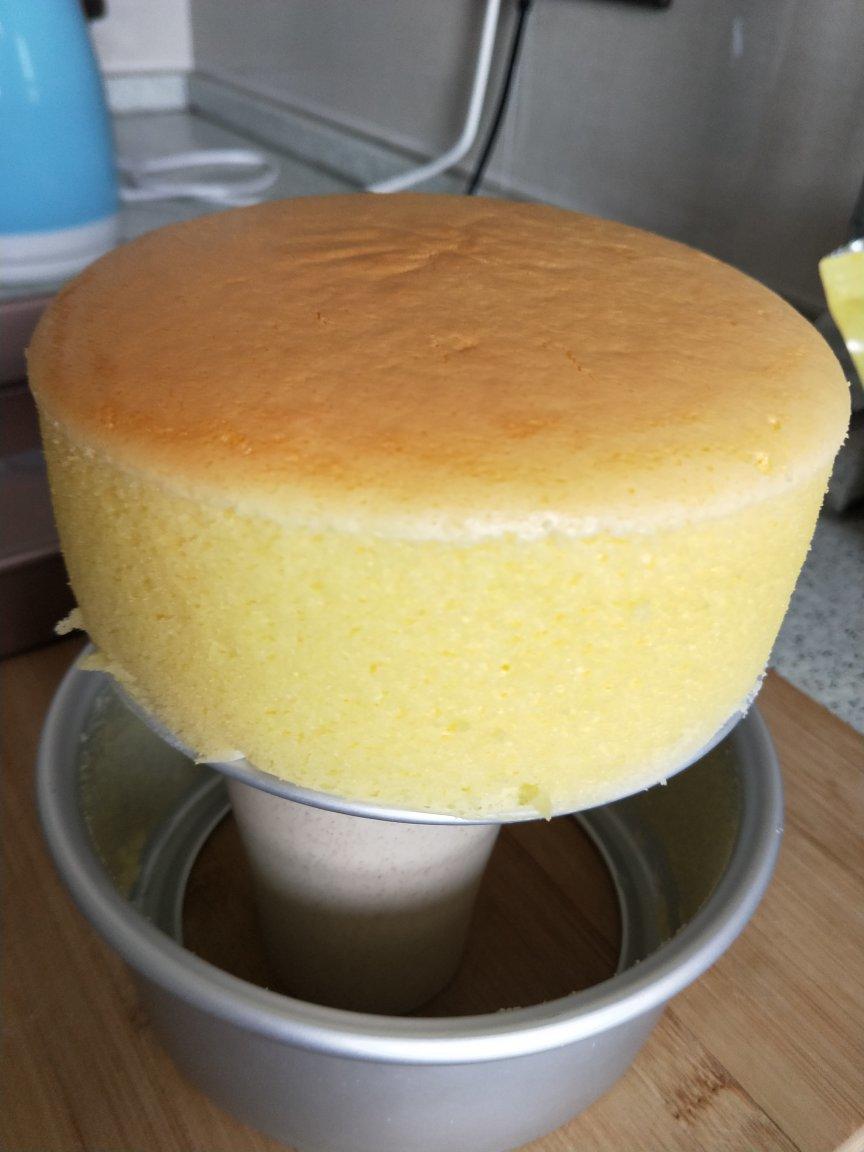 轻芝士（乳酪）蛋糕