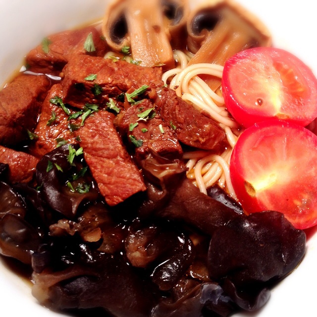 红烧牛肉面