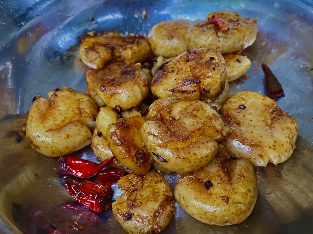 麻辣干锅小土豆