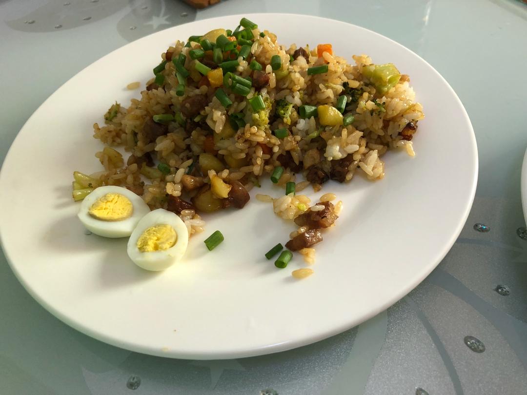 香菇腊肠藜麦饭