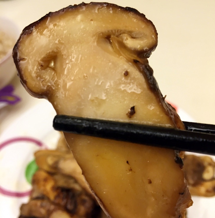 黄油煎松茸