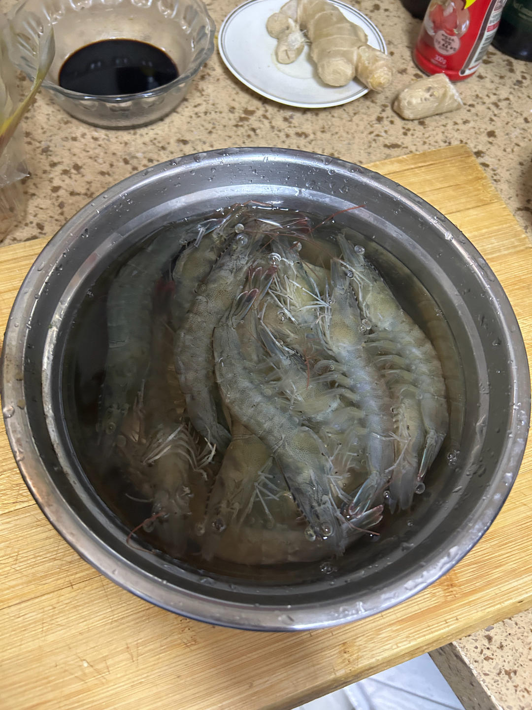 家庭版油焖大虾