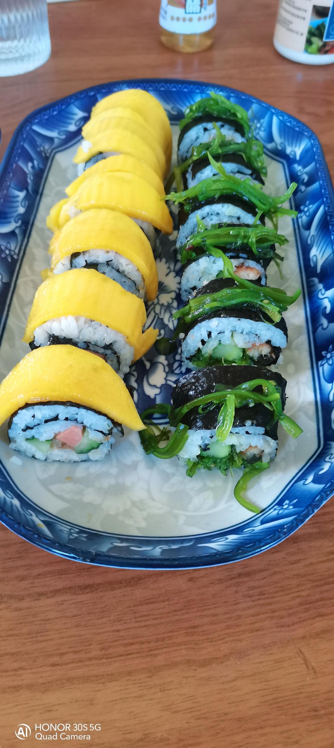 高颜值的紫菜包饭