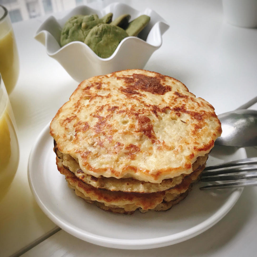 减脂食谱45｜豆乳燕麦厚松饼🥞0糖油·0面粉·免烤