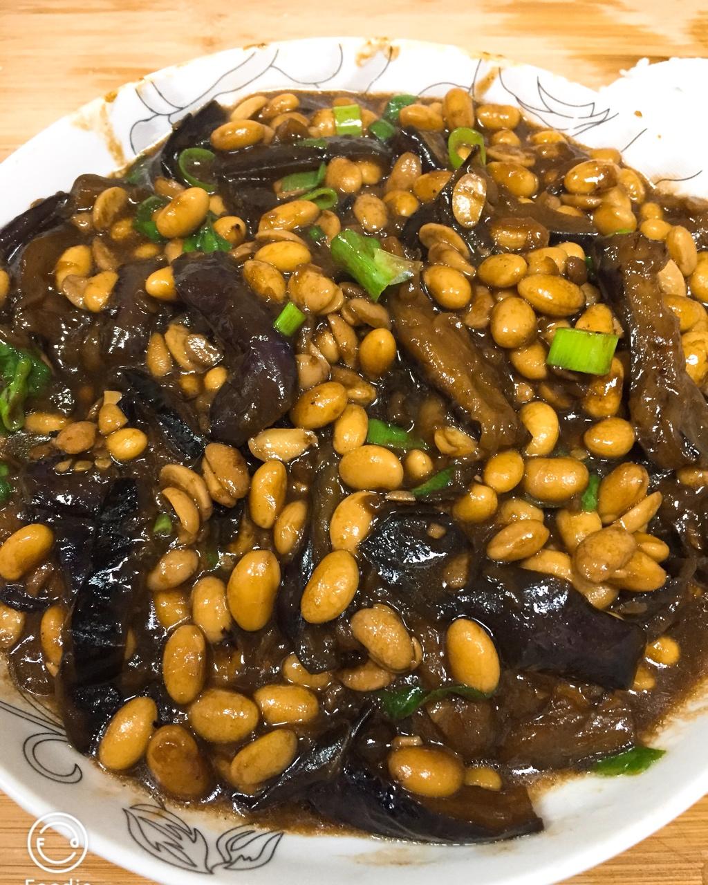 黄豆烧茄子